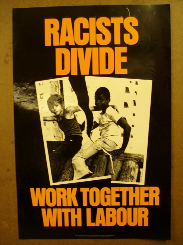 059931 Poster  RACISTS DIVIDE - £15